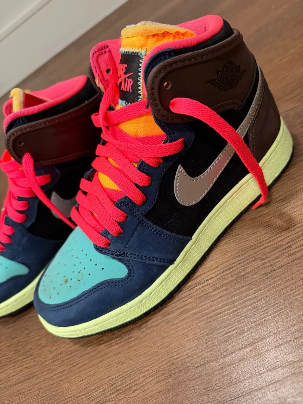 Air Jordan 1 tokyo bio hack